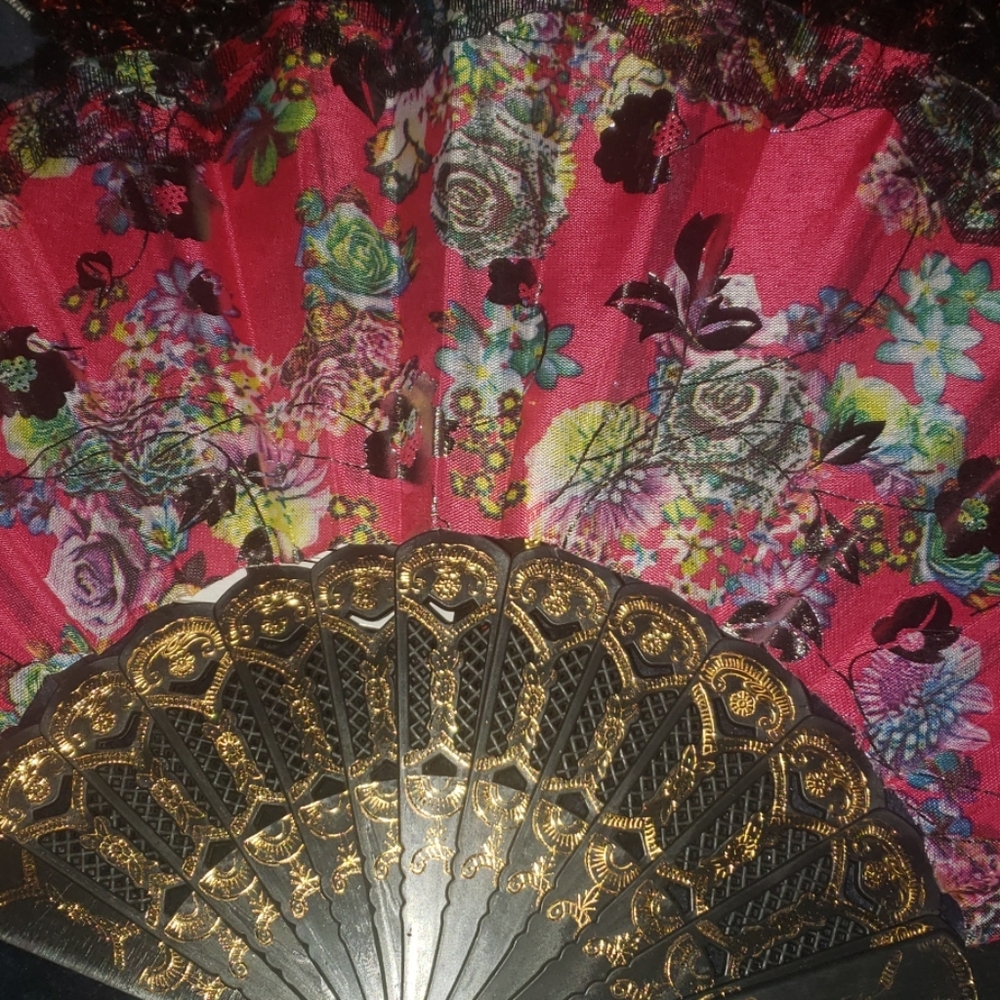 Fans - Picture 3 of 6